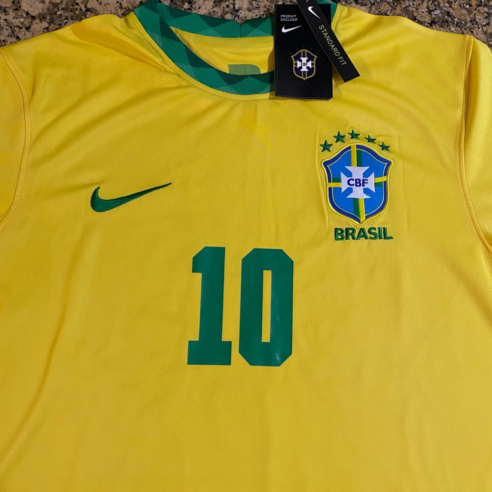 Nike Brazil Jersey - Picture 2 of 5